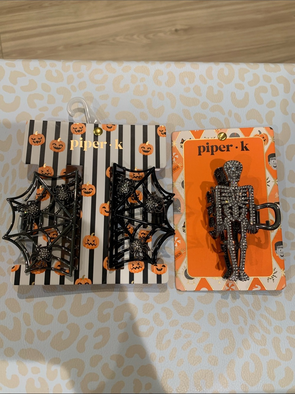 Piper K metal hair clips